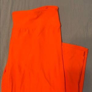 LuLaRoe Tall & Curvy Leggings